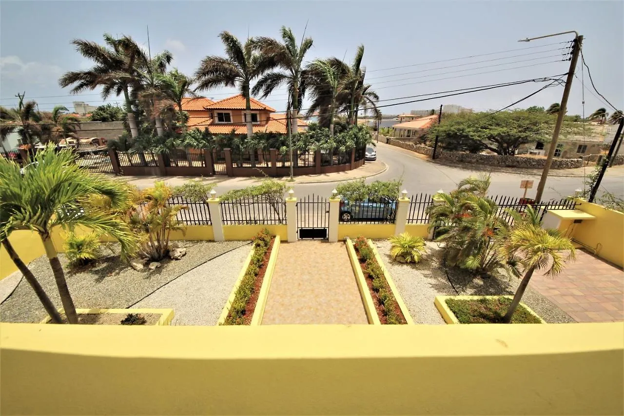Holiday home Palm Beach Cunucu Villa