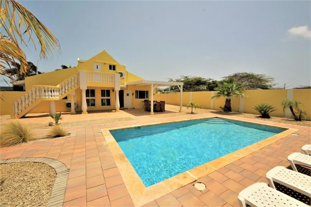 Holiday home Palm Beach Cunucu Villa